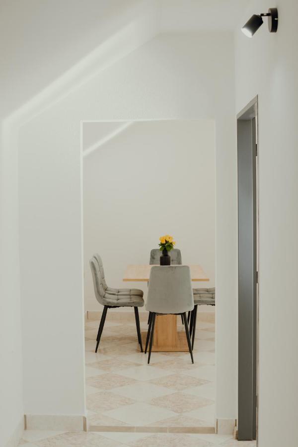 Apartman Emily Брезно Екстер'єр фото